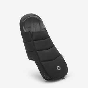 Bugaboo footmuff
$179.95 Midnight black NEW